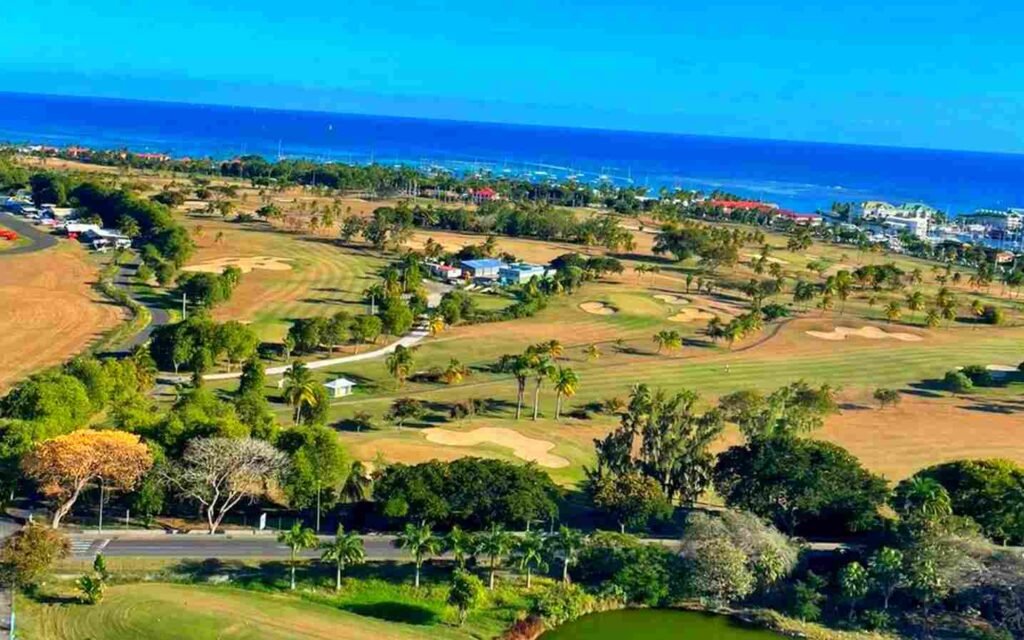 Le parcours de golf de st Francois en Guadeloupe.